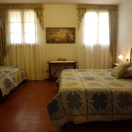 B&B Casale Virgili Siena Luaran gambar