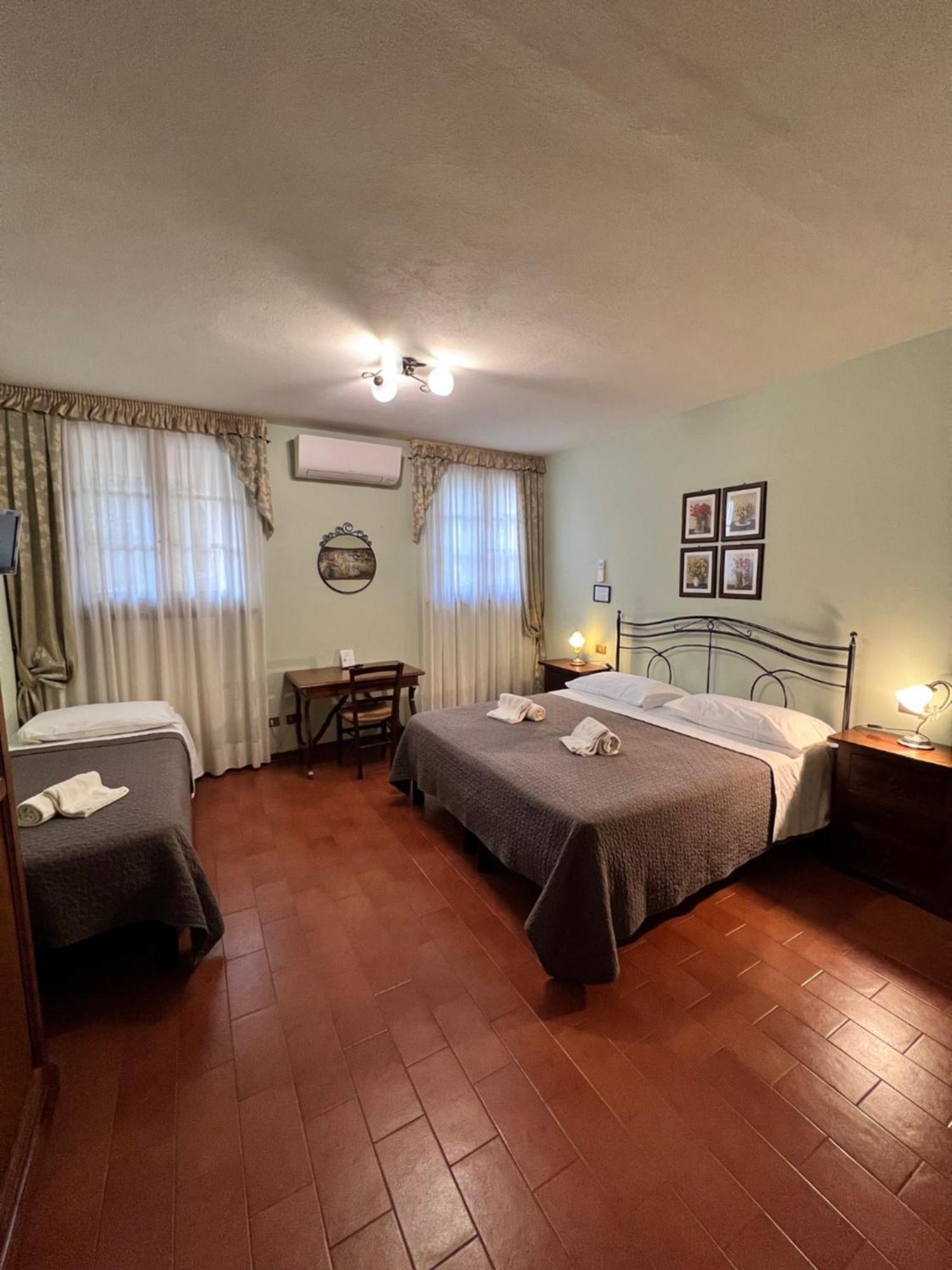 B&B Casale Virgili Siena Bilik gambar